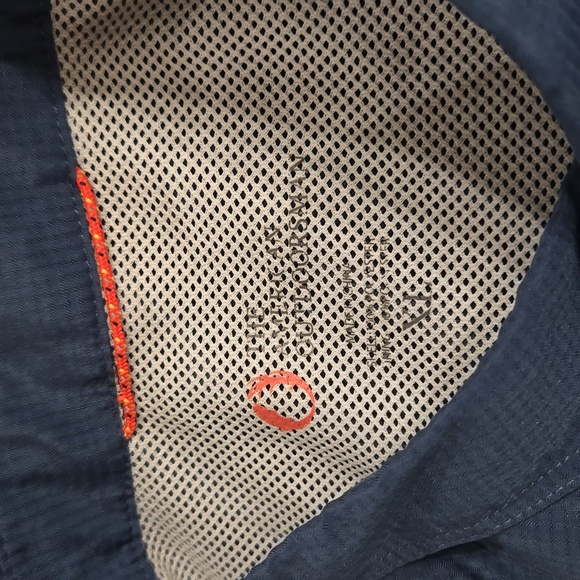 American Outdoors Men Shirt - Picture 7 of 13